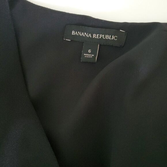 Banana Republic Black V-Neck Fit Flare Sleeveless Midi Dress w Pockets Womens 6 - Picture 6 of 8